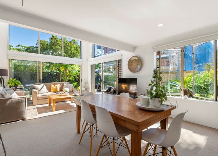  at 2/1 Esmonde Road, Takapuna, North Shore City, Auckland