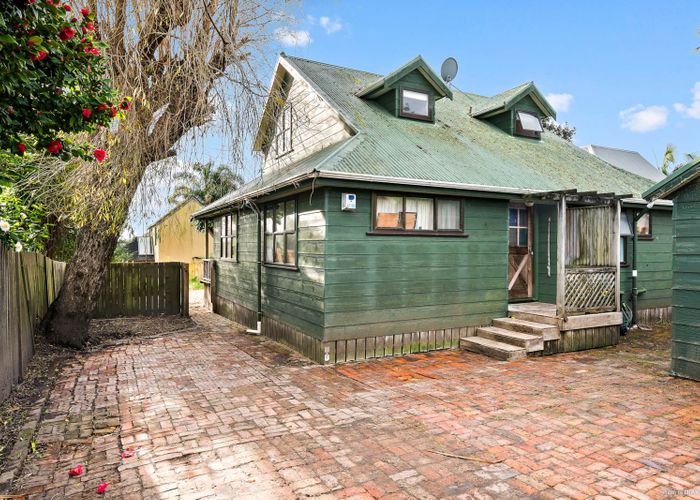  at 26A Aramoana Avenue, Devonport, Auckland