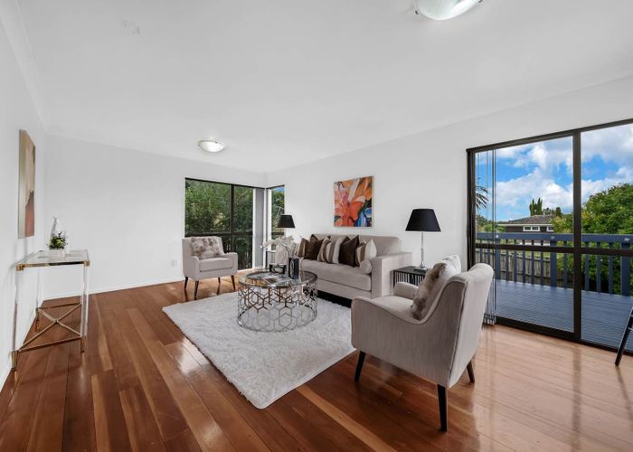  at 1/31 Cyclarama Crescent, Massey, Waitakere City, Auckland