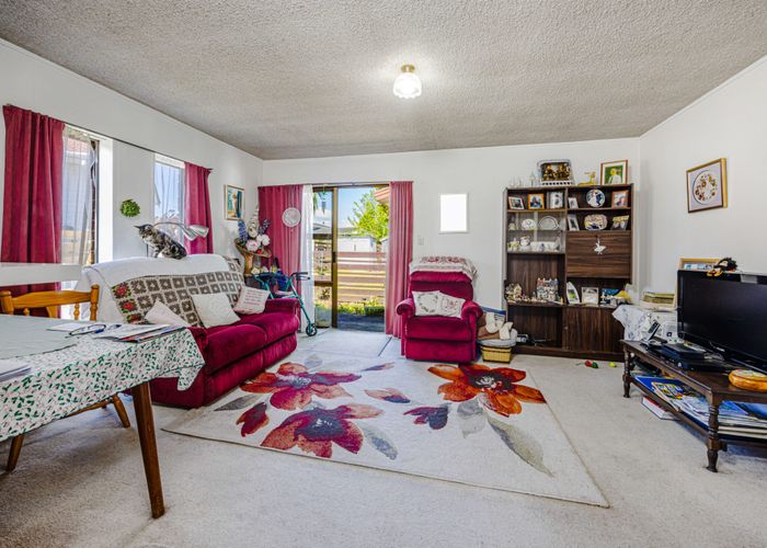  at 2/29 Trentham Road, Papakura, Papakura, Auckland