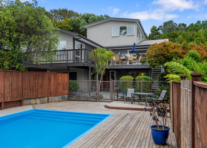  at 7 Barton Street East, Blockhouse Bay, Auckland City, Auckland