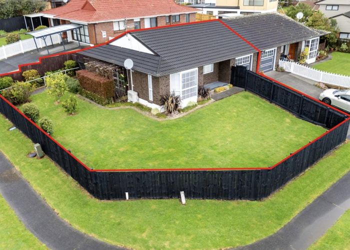  at 98 Dalwhinnie Parade, Highland Park, Auckland