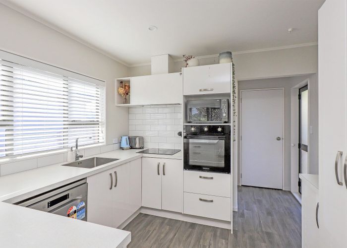  at 1/24 King Street, Taradale, Napier, Hawke's Bay
