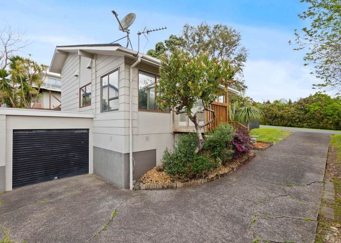  at 5A Morriggia Place, Bayview, North Shore City, Auckland