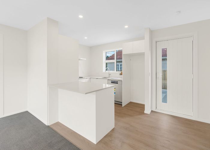  at 82 Main Road, Wainuiomata, Lower Hutt, Wellington