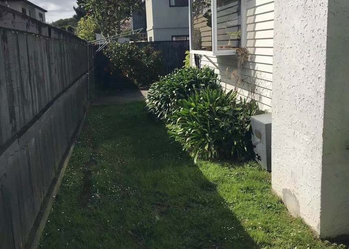  at 60 Southsea Crescent, Silverdale, Hamilton
