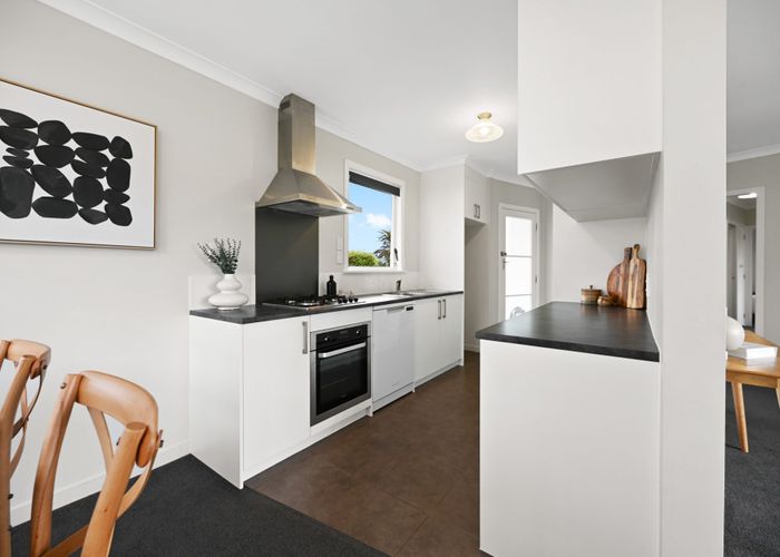  at 60 Fairview Street, Fairview Downs, Hamilton
