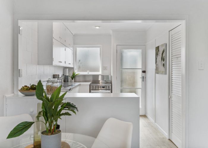  at 2/54 Symonds Street, Onehunga, Auckland
