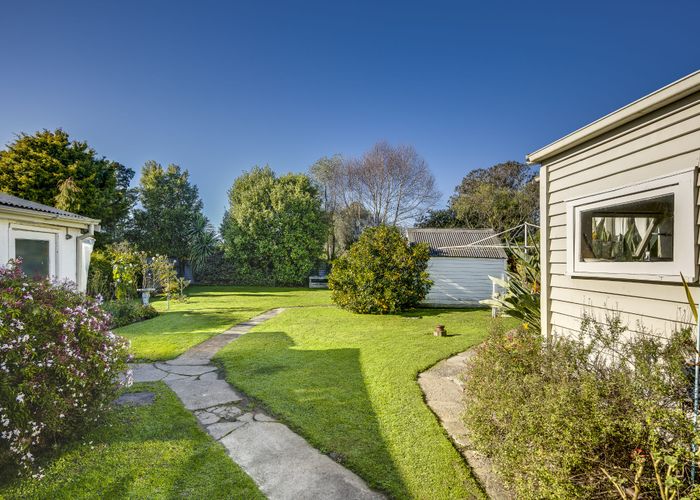  at 60 Napier Street, Jervoistown, Napier