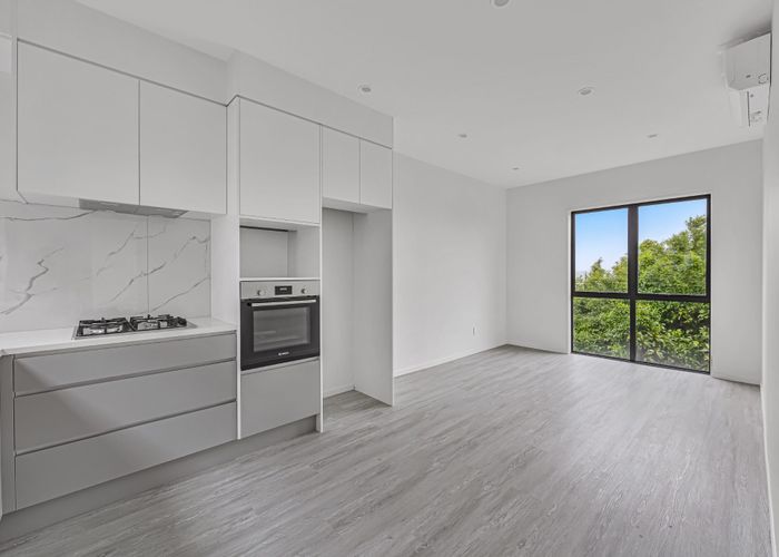  at 10/15 Crayford Street, Avondale, Auckland City, Auckland