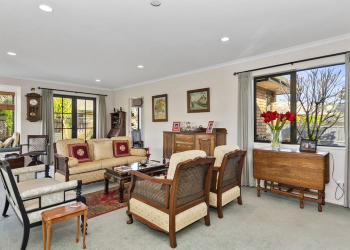  at 14 Kenneth Place, Rototuna, Hamilton
