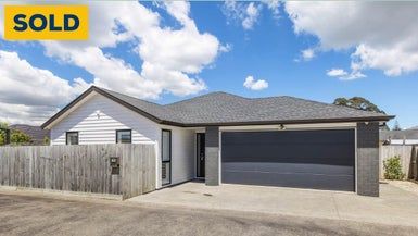  at 7B Tomes Lane, Favona, Auckland