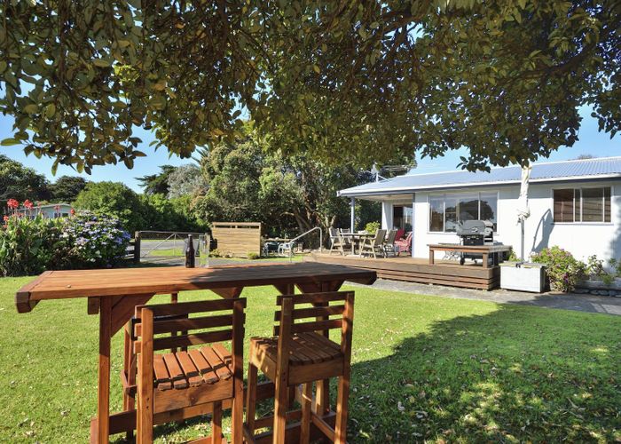  at 141 Newcastle Street, Māhia