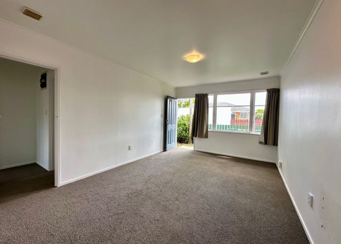  at 1/288 Rosebank Road, Avondale, Auckland City, Auckland