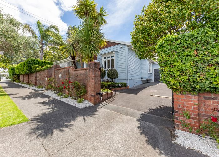  at 1 Symonds Street, Onehunga, Auckland