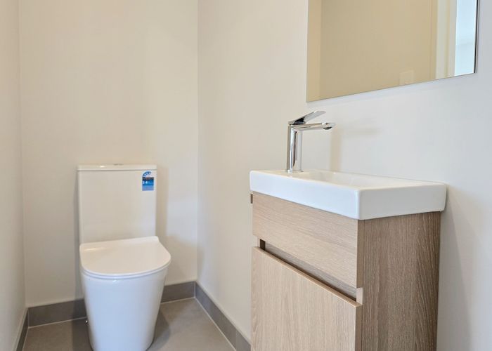  at 26 Alamein Road, Panmure, Auckland City, Auckland