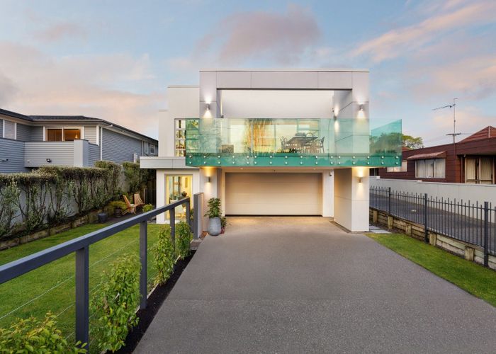  at 896 River Road, Queenwood, Hamilton, Waikato