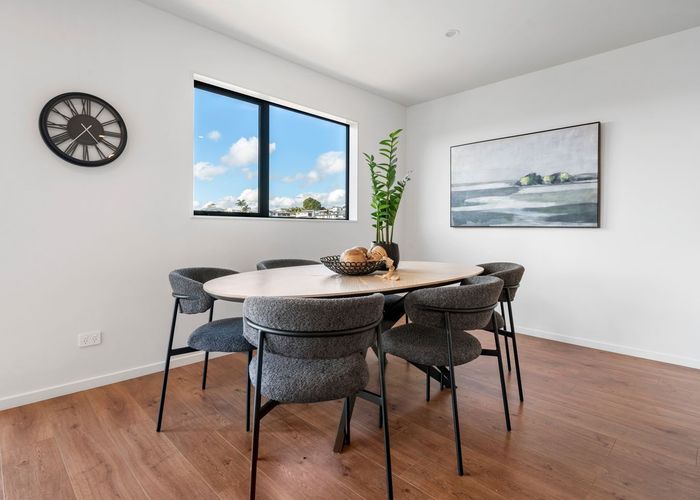  at 25 Baumea Rise, Westgate, Waitakere City, Auckland