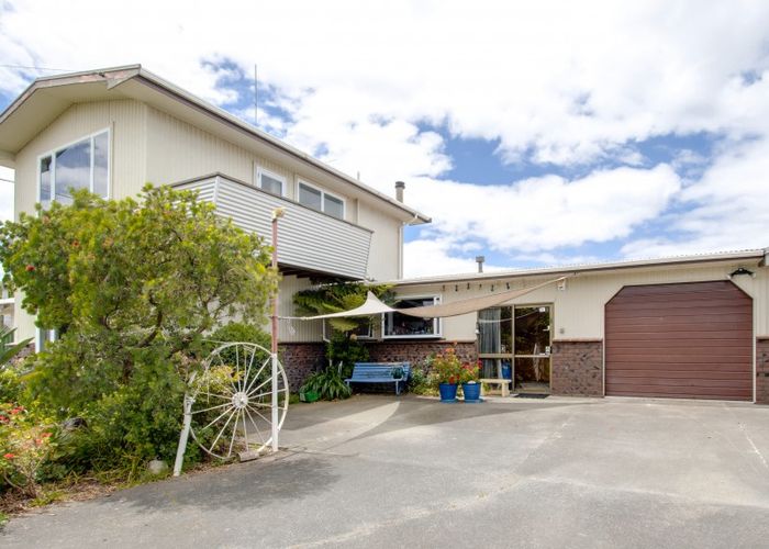  at 70 Rogers Road, Bay View, Napier