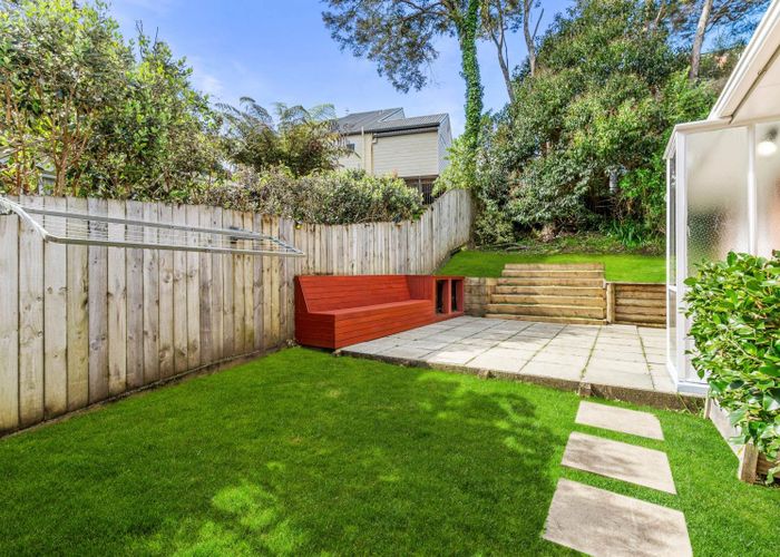  at 2/55 Ayton Drive, Totara Vale, North Shore City, Auckland