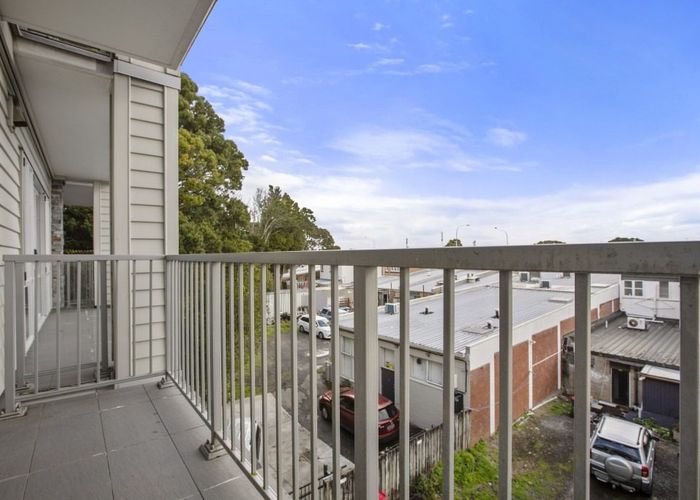  at 3K/3 Keystone Avenue, Mount Roskill, Auckland City, Auckland