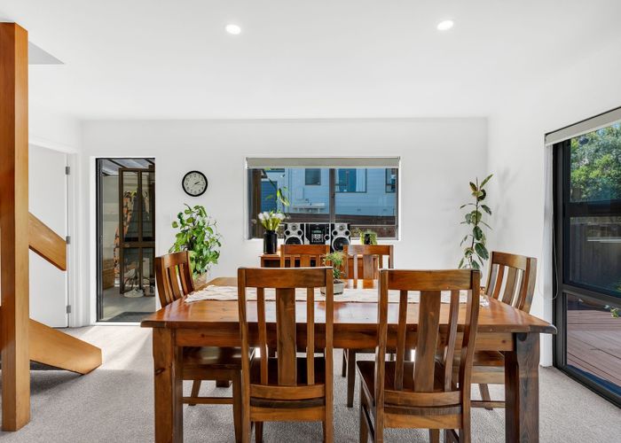  at 1/4 Ceramco Place, Torbay, North Shore City, Auckland