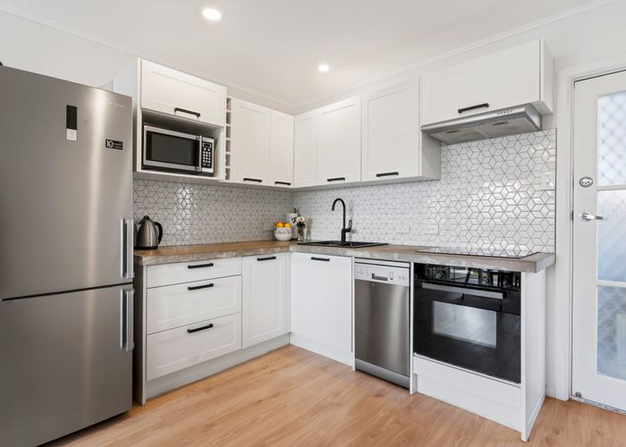  at 4/20 Heretaunga Avenue, Onehunga, Auckland City, Auckland