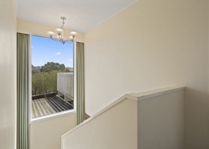  at 3 Kahikatea Grove, Paparangi, Wellington, Wellington