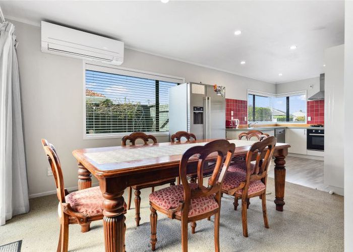  at 61 Vardon Road, Saint Andrews, Hamilton, Waikato