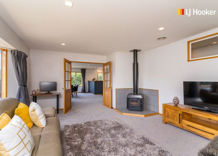  at 8 Jaffray Drive, East Taieri, Mosgiel