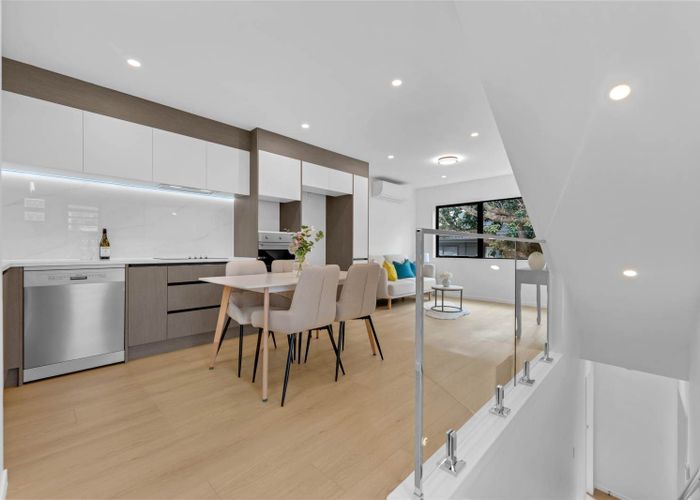  at 7/21 Baird Street, Howick, Manukau City, Auckland