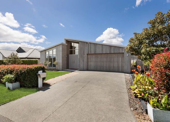 at 17 Kibblewhite Avenue, Beachlands, Manukau City, Auckland
