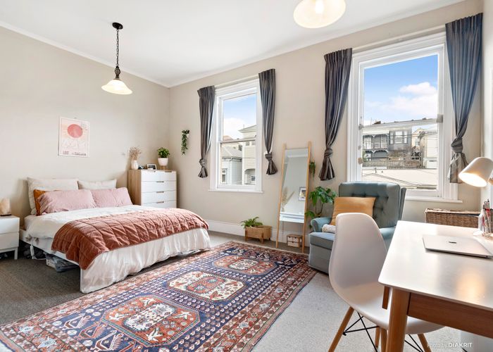  at 5 Howard Street, Mount Cook, Wellington