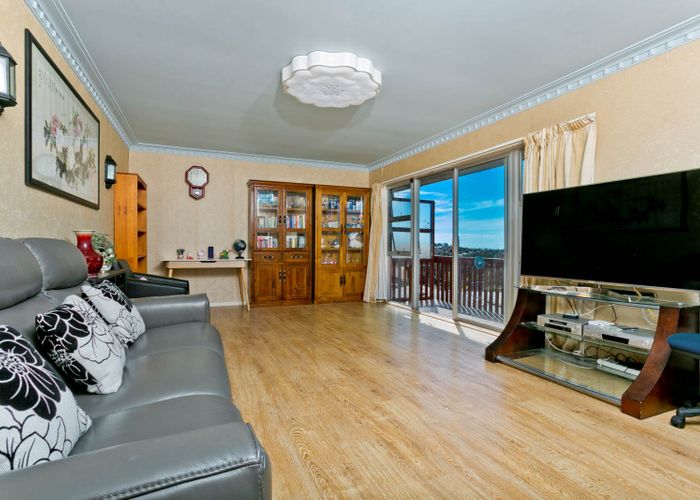 at 4/205 Onewa Road, Birkenhead, Auckland
