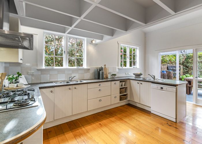  at 15 Fairholme Avenue, Epsom, Auckland