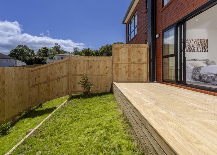  at 1/26 Morton Avenue, Forrest Hill, North Shore City, Auckland