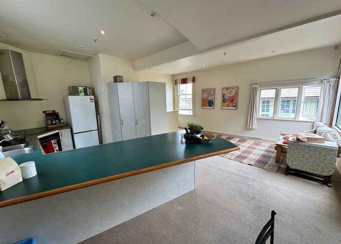  at 2/117 Brougham St, Mount Victoria, Wellington, Wellington