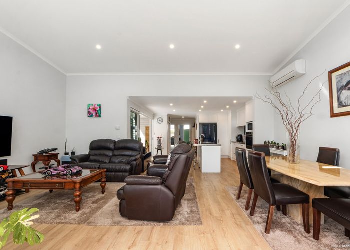  at 2A Armagh Road, Blockhouse Bay, Auckland