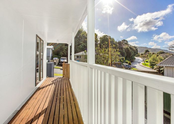  at 2 Harold Grove, Stokes Valley, Lower Hutt