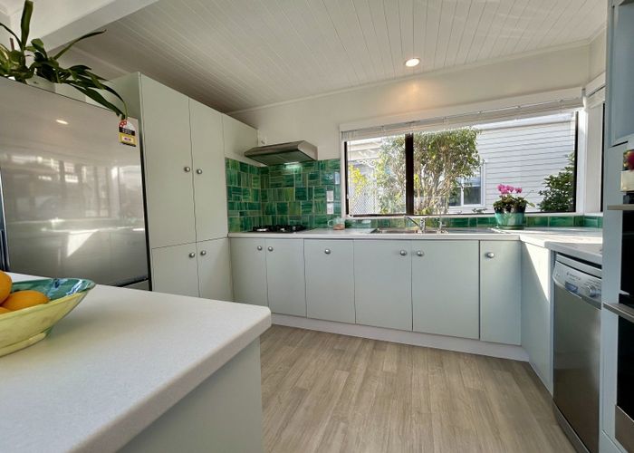  at 2/9 Calliope Road, Devonport, North Shore City, Auckland