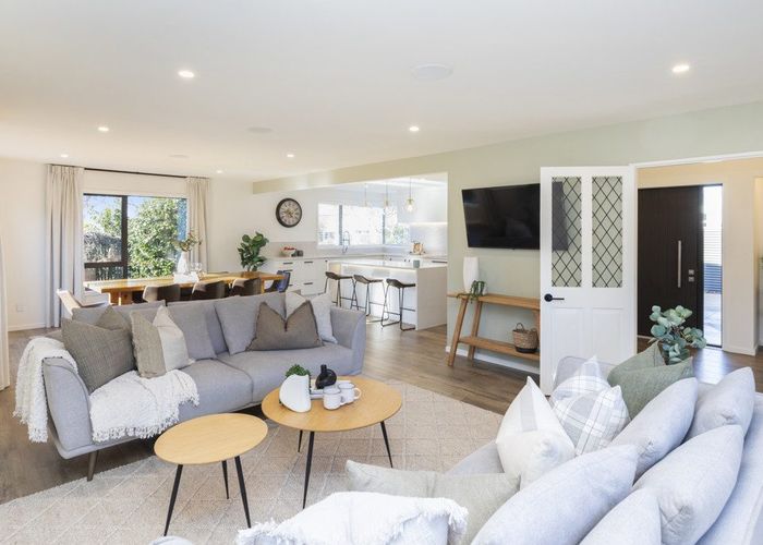 at 54 Regency Crescent, Redwood, Christchurch City, Canterbury