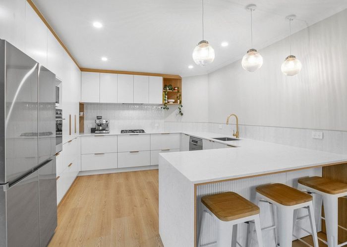  at 11 Montrose Place, Highlands Park, New Plymouth