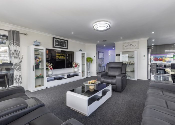  at 17 Tania Place, Blockhouse Bay, Auckland City, Auckland