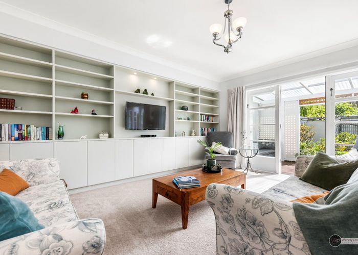  at 16 Myrtle Street, Hutt Central, Lower Hutt