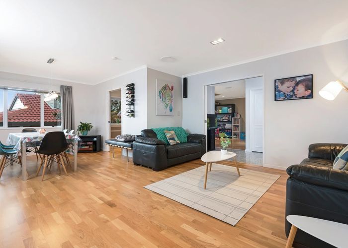  at 41 Wiltshire Place, Somerville, Manukau City, Auckland