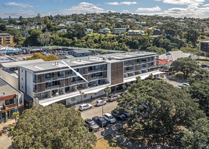  at 7/6 Beach Front Lane, Browns Bay, North Shore City, Auckland