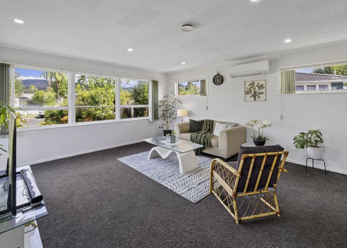  at 3 Barron Crescent, Fenton Park, Rotorua