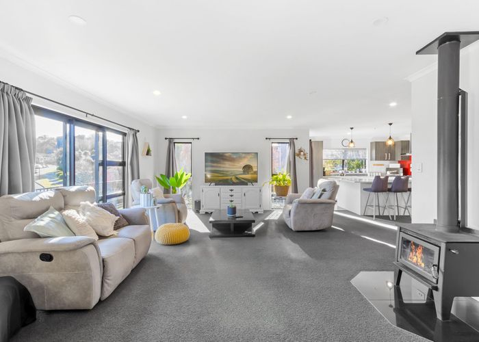  at 93 Hindmarsh Drive, Rangatira Park, Taupo