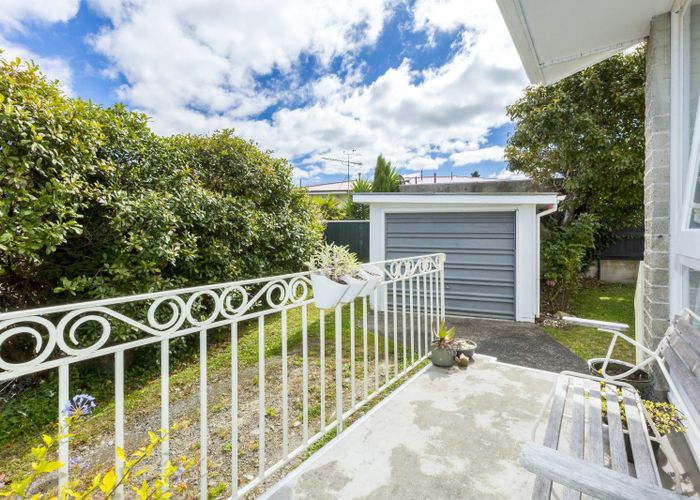  at 2/20 Kiwi Street, Heretaunga, Upper Hutt, Wellington