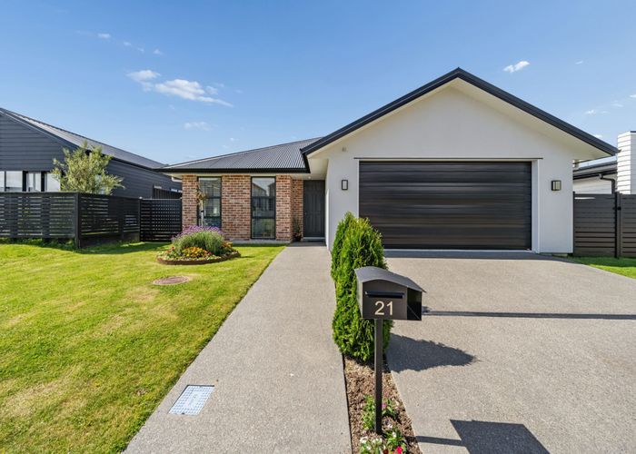  at 21 Cynisca Crescent, Wallaceville, Upper Hutt, Wellington